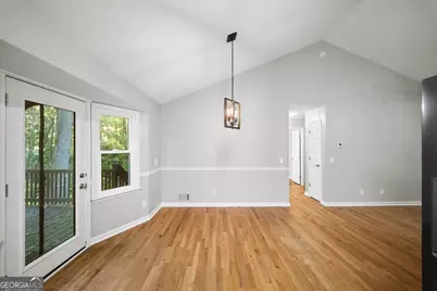 1528 Oakleaf Drive, Auburn, GA 30011 - Photo 10