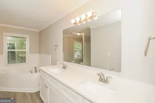 5501 Reynard Trail, Lithonia, GA 30038 - Photo 8