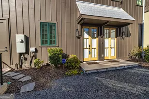247 Ravenhurst Ln, Fayetteville, GA 30214 - Photo 2