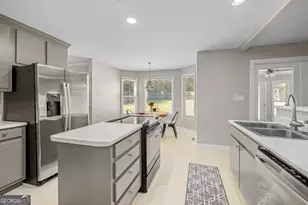 115 Northridge Dr, Demorest, GA 30535 - Photo 6