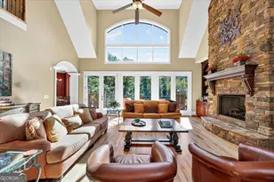 208 Crystal Dr, Byron, GA 31008 - Photo 18