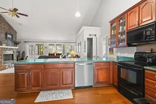 153 S Rock Island Dr, Eatonton, GA 31024 - Photo 12