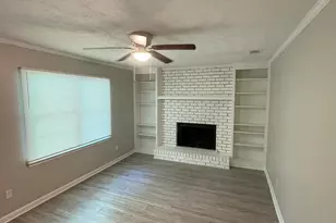 549 Greenview Ave SE, Conyers, GA 30094 - Photo 2