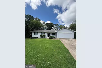 549 Greenview Avenue SE, Conyers, GA 30094 - Photo 1