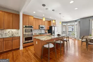 196 Mystic Ct, Atlanta, GA 30342 - Photo 10