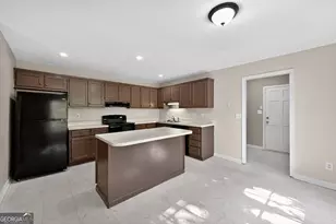 7779 Horseshoe Bend, Lithonia, GA 30058 - Photo 6