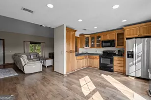 468 Lake Lannell Rd, Odum, GA 31555 - Photo 12