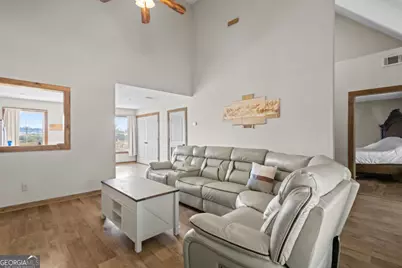 468 Lake Lannell Road, Odum, GA 31555 - Photo 8