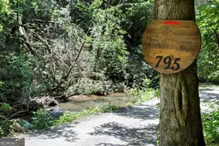 795 Kells Ridge Dr, Ellijay, GA 30540 - Photo 2