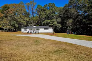 46 Gammon Rd, Carrollton, GA 30117 - Photo 4