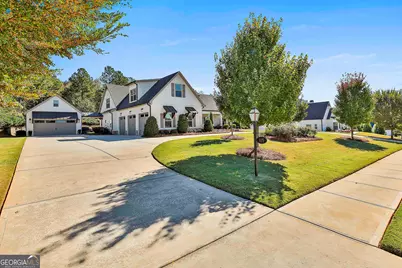 115 Platinum Ridge, Sharpsburg, GA 30277 - Photo 2