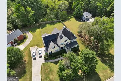 113 Shoreline Way, Hampton, GA 30228 - Photo 2