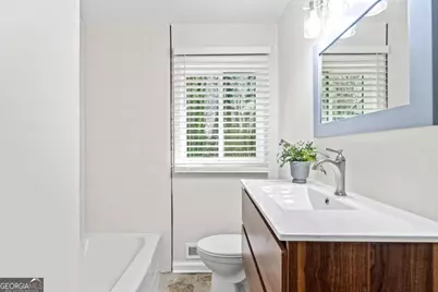 801 N Evelyn Place NW, Atlanta, GA 30318 - Photo 22