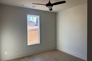 140 Lapis Lake Pt, Fayetteville, GA 30215 - Photo 14