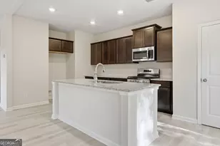 32 Parkwood St, Dawsonville, GA 30534 - Photo 6