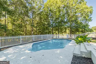 328 Spring Creek Dr, Stockbridge, GA 30281 - Photo 2