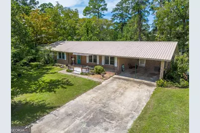 1703 Rainbow Drive, Waycross, GA 31501 - Photo 2