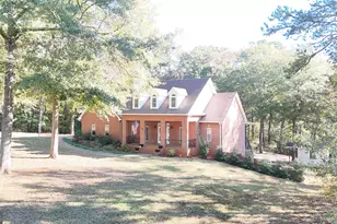 518 Fambrough Dr, Elberton, GA 30635 - Photo 4