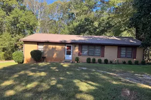 75 Camellia Dr, Newnan, GA 30263 - Photo 2