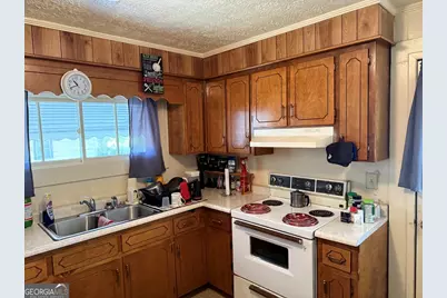 355 Maple Street, Hartwell, GA 30643 - Photo 12