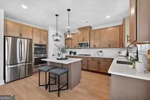 2600 Parkside Wy, Gainesville, GA 30507 - Photo 8