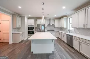 633 Wynnewood Ct SW, Powder Springs, GA 30127 - Photo 10