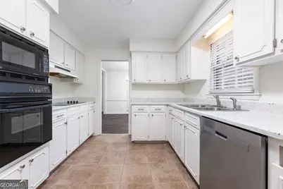 3425 Tomahawk Drive, Columbus, GA 31907 - Photo 16