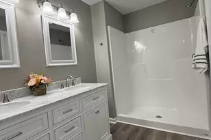 174 Charlotte Cir, Statham, GA 30666 - Photo 8