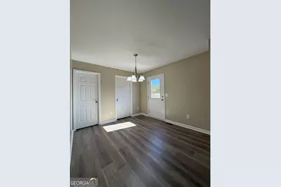 210 Charlotte Circle, Statham, GA 30666 - Photo 6