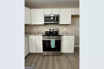 210 Charlotte Circle, Statham, GA 30666 - Photo 4