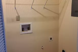 2120 Fieldstone View Ct SE, Conyers, GA 30013 - Photo 4