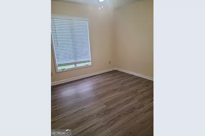 2120 Fieldstone View Court SE, Conyers, GA 30013 - Photo 8