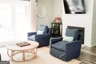 1313 Beachview Dr, Saint Simons, GA 31522 - Photo 6