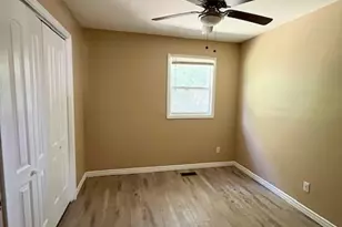 203 Vienna Cir, Fort Valley, GA 31030 - Photo 18