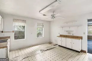 4705 Ernest Dr, Forest Park, GA 30297 - Photo 14