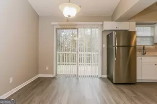 2453 Crestdale Cir SE, Atlanta, GA 30316 - Photo 4