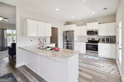 306 Old Rockdale Drive, Statesboro, GA 30461 - Photo 12