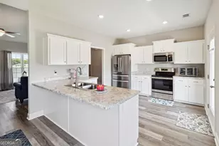 306 Old Rockdale Dr, Statesboro, GA 30461 - Photo 12