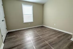 190 Charlotte Cir, Statham, GA 30666 - Photo 12