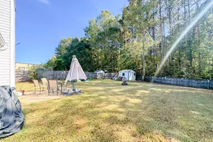 69 Canterbury Dr, Grantville, GA 30220 - Photo 16