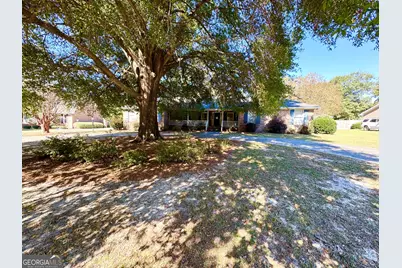 230 Ridge Circle, Dublin, GA 31021 - Photo 2