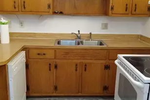186 Lake Dr, Atlanta, GA 30340 - Photo 4