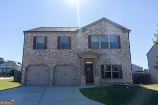 216 Loganview Dr, Loganville, GA 30052 - Photo 2