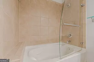 44 Peachtree Pl NW, Atlanta, GA 30309 - Photo 20