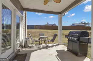 200 Darien Dr, Senoia, GA 30276 - Photo 28