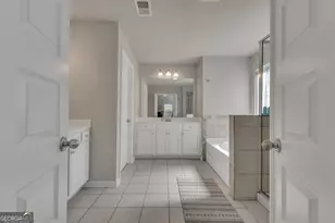 200 Darien Dr, Senoia, GA 30276 - Photo 24