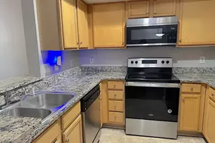 245 Amal Dr SW, Atlanta, GA 30315 - Photo 10