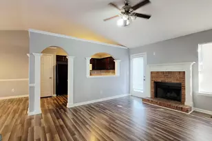570 Sycamore Dr, Jonesboro, GA 30238 - Photo 10