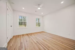 2433 Helmsdale Dr NE, Atlanta, GA 30345 - Photo 44