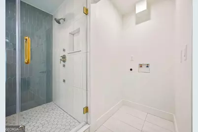 2433 Helmsdale Drive NE, Atlanta, GA 30345 - Photo 22